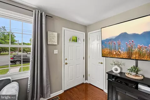 Entry Way - 95 Shepherd Rd, Cherry Hill, NJ 08034 photo 1 of 3