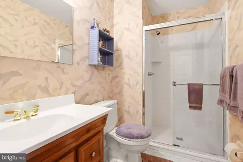 Bath - 7 Georgetown Rd, Lindenwold, NJ 08021 photo 3 of 3