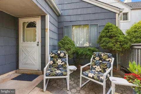 Exterior - 7 Georgetown Rd, Lindenwold, NJ 08021 photo 1 of 3