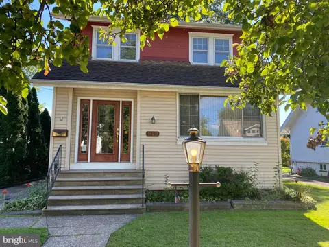 910 Belmont Ave, Haddon Township, NJ 08108