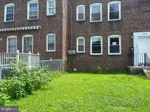 240 Wilmont Ave, Camden, NJ 08105