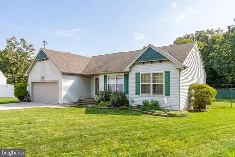 Exterior - 14 E Gate Dr, Erial, NJ 08081 photo 2 of 3