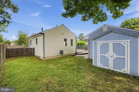 Exterior - 336 10th Ave, Lindenwold, NJ 08021 photo 6 of 7