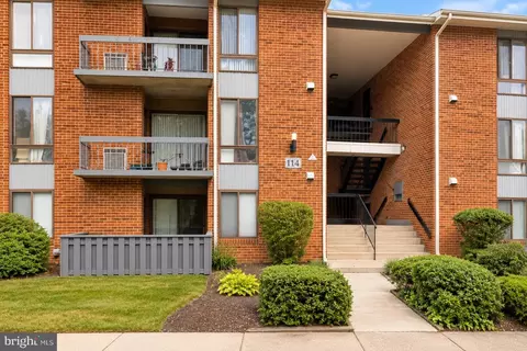 114 Van Buren Rd #6, Voorhees, NJ 08043