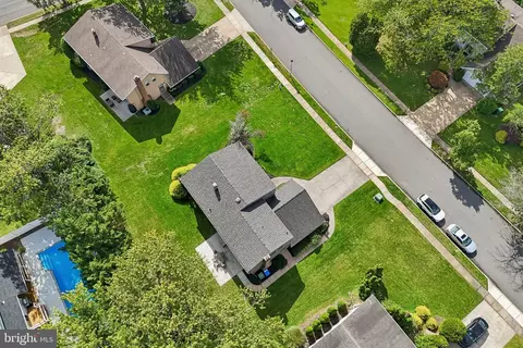 View/Area - 403 Downs Dr, Cherry Hill, NJ 08003 photo 6 of 10