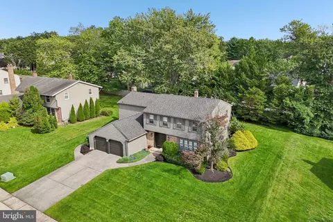 View/Area - 403 Downs Dr, Cherry Hill, NJ 08003 photo 2 of 10
