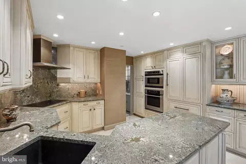 Kitchen - 403 Downs Dr, Cherry Hill, NJ 08003 photo 6 of 9