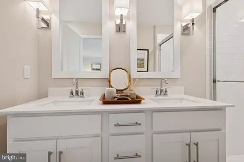 Bath - 46 Silverbell Ave, Berlin, NJ 08009 photo 1 of 2