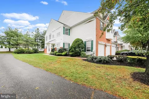 4091 Hermitage Dr, Voorhees, NJ 08043