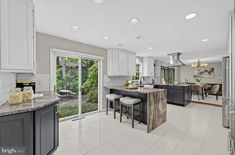 507 Fireside Ln, Cherry Hill, NJ 08003