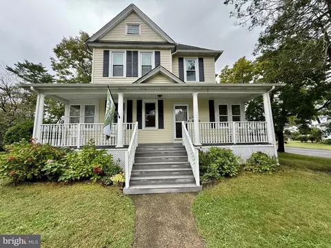 135 Madison Ave, Laurel Springs, NJ 08021