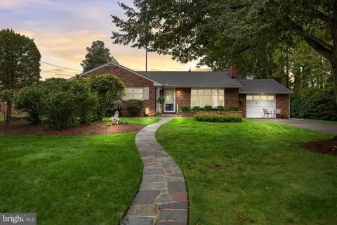 802 Fulton St, Cherry Hill, NJ 08002