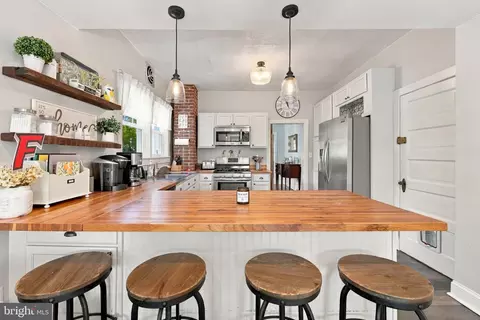 Kitchen - 406 Linden Ave, Haddonfield, NJ 08033 photo 4 of 4