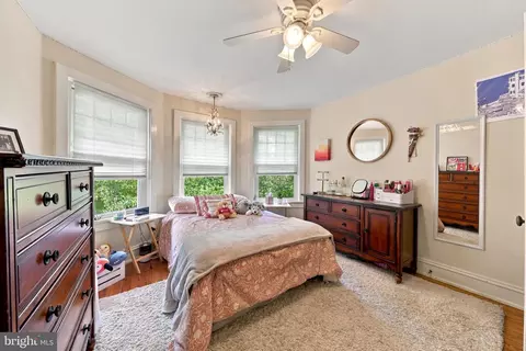 Bedroom - 406 Linden Ave, Haddonfield, NJ 08033 photo 3 of 4
