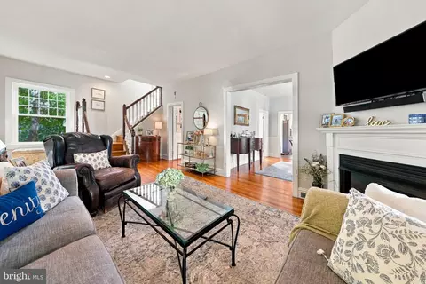 Living - 406 Linden Ave, Haddonfield, NJ 08033 photo 3 of 3