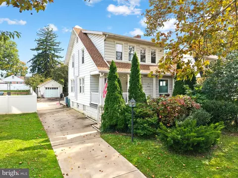 213 Richey Ave, Oaklyn, NJ 08107
