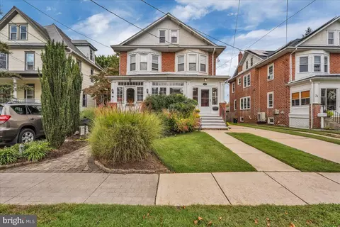 27 E Stiles Ave, Collingswood, NJ 08108