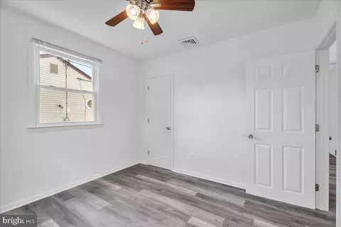 Bedroom - 436 10th Ave, Lindenwold, NJ 08021 photo 2 of 2