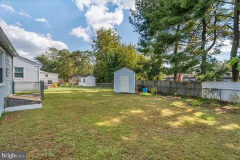 Exterior - 436 10th Ave, Lindenwold, NJ 08021 photo 5 of 5