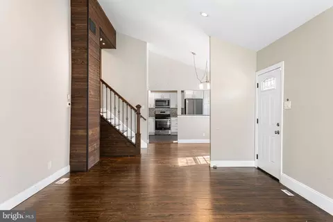 Living - 405 Evesham Ave, Magnolia, NJ 08049 photo 2 of 3