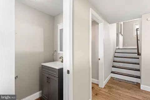 Entry Way - 405 Evesham Ave, Magnolia, NJ 08049 photo 3 of 3