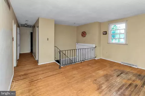Entry Way - 16 Constitution Rd, Clementon, NJ 08021 photo 1 of 9