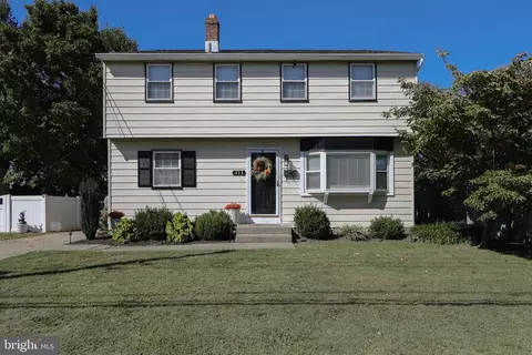 311 Bell Rd, Mount Ephraim, NJ 08059