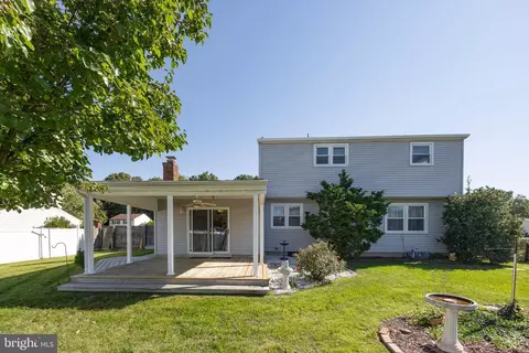 Exterior - 41 Spring Hill Dr, Clementon, NJ 08021 photo 5 of 6