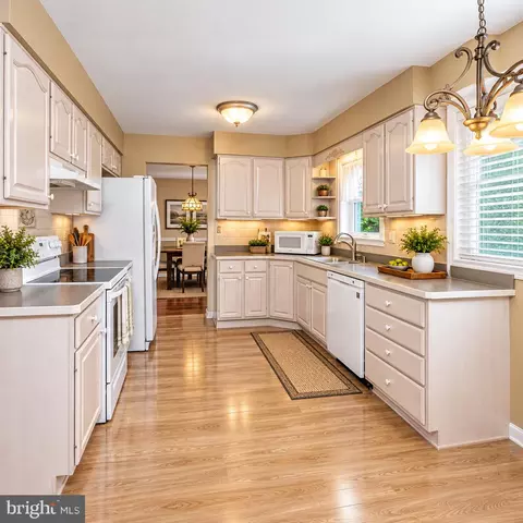 Kitchen - 41 Spring Hill Dr, Clementon, NJ 08021 photo 1 of 1