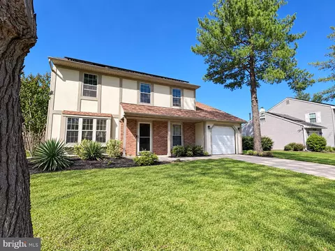 11 Chandler Ln, Voorhees, NJ 08043