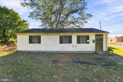 8228 Park Ave, Pennsauken, NJ 08109