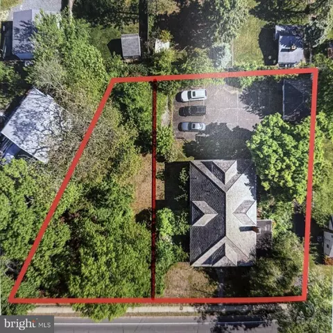 115 W Gloucester Pike, Barrington, NJ 08007