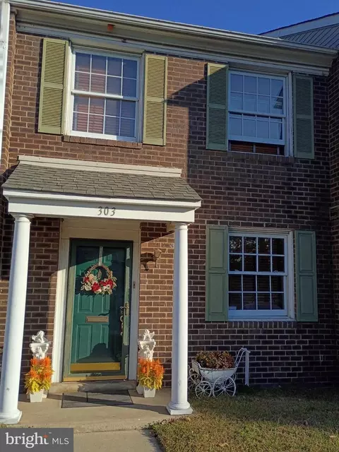 303 Senate St, Camden, NJ 08103