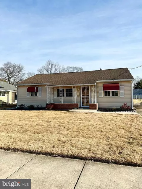 428 Walnut Ave, Gloucester City, NJ 08030