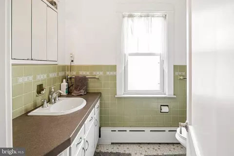 Bath - Undisclosed, Haddonfield, NJ 08033 photo 1 of 1