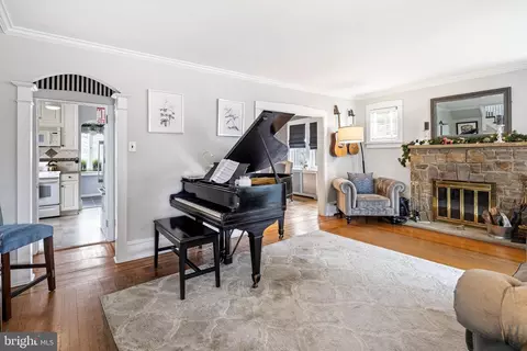 Entry Way - Undisclosed, Haddonfield, NJ 08033 photo 2 of 4