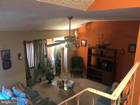 2401 N Cuthbert Dr, Lindenwold, NJ 08021 photo 3