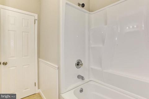 805 Bentley Rd, Lindenwold, NJ 08021 photo 28