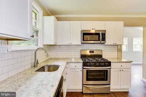 805 Bentley Rd, Lindenwold, NJ 08021 photo 12