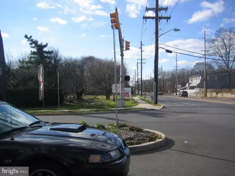 Evesham Road, Somerdale, NJ 08083