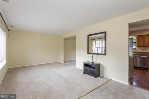 15 Devonshire Ct, Sicklerville, NJ 08081 photo 7