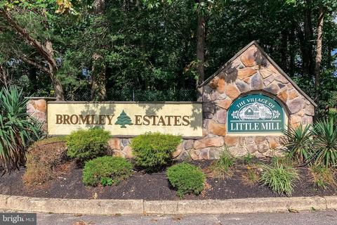 1403 Bromley Est, Pine Hill, NJ 08021 photo 1