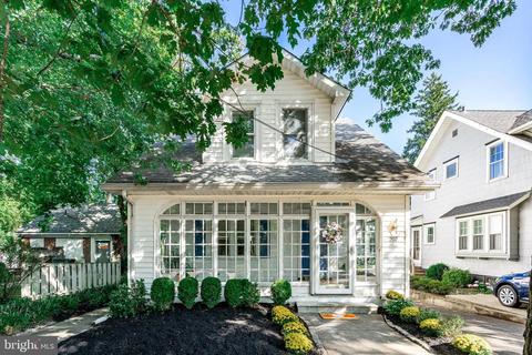 207 E Cottage Ave, Haddonfield, NJ 08033 photo 1