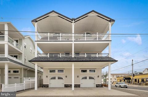 32 50th St #C-EAST, Sea Isle City, NJ 08243
