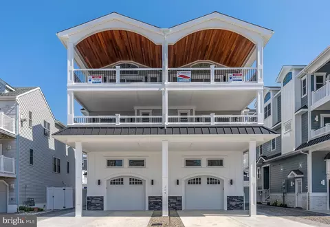 115 77th St W, Sea Isle City, NJ 08243