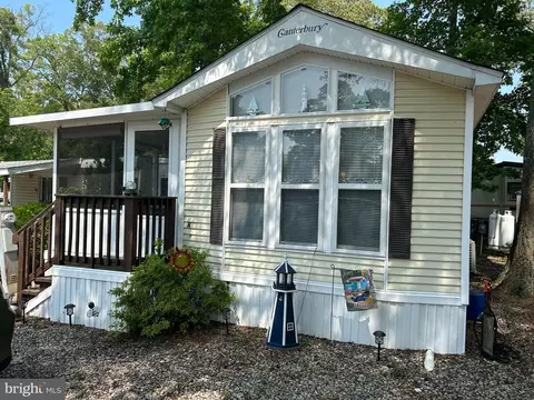 43 New Jersey 47 #H14 HOLLY, Cape May Court House, NJ 08210