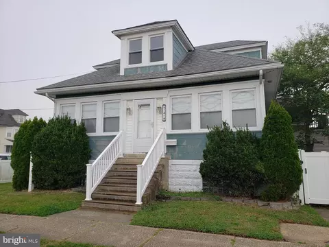 2208 New Jersey Ave, Wildwood, NJ 08260
