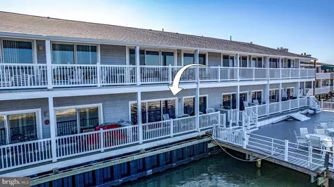 900 Palen Ave #3, Ocean City, NJ 08226