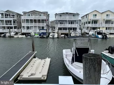 354 43rd Pl #2A, Sea Isle City, NJ 08243