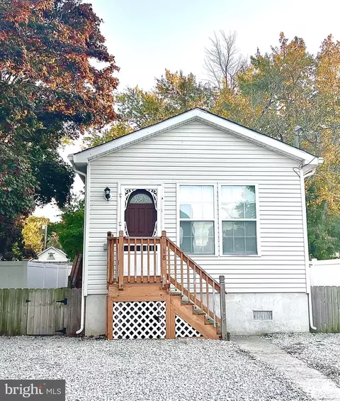 18 W New Jersey Ave, Villas, NJ 08251